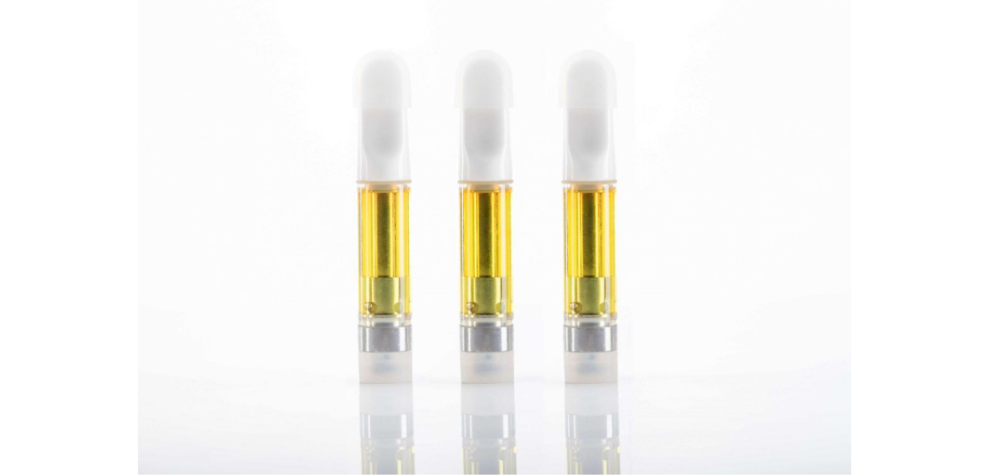 These products are powerful cannabis concentrates created when you isolate a cannabinoid, like the psychoactive THC, from the plant compounds. There is a myriad of reasons why stoners love distillate cartridges. 