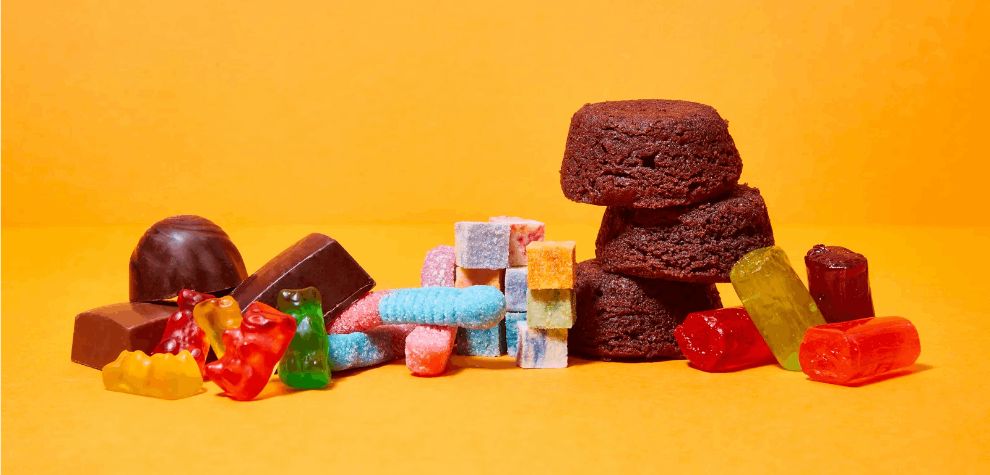 Cannabis edibles are food or beverage products that contain a certain amount of THC (the primary psychoactive component in marijuana) and CBD (a non-psychoactive component). 