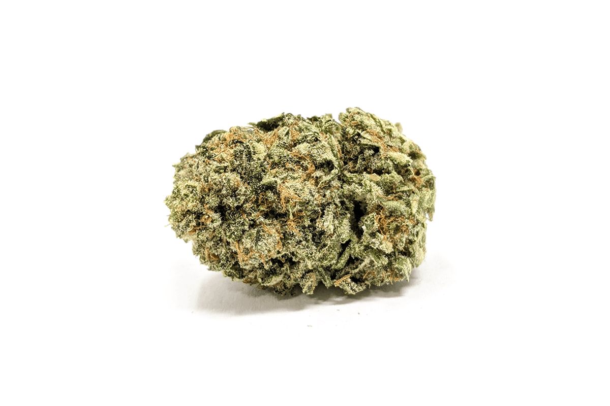 If you haven’t tried the Pineapple Nuken strain before, you’re probably wondering how it differs from other strains & if it’s worth the hype. Read blog.
