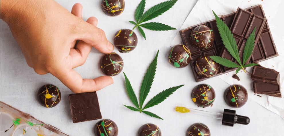 These products come in a wide array of tasty options such as mood-boosting THC-infused chocolate bars, brownies, gummies, syrups, and even drinks like soda, tea and coffee. 