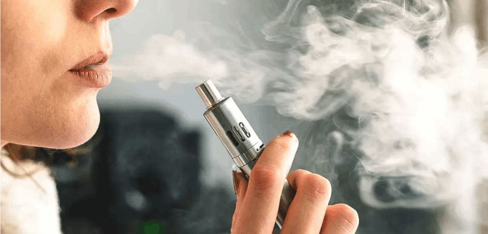 A 2010 study found that one month of vaporizing weed instead of smoking improved the lung health of daily cannabis smokers with existing lung conditions. 