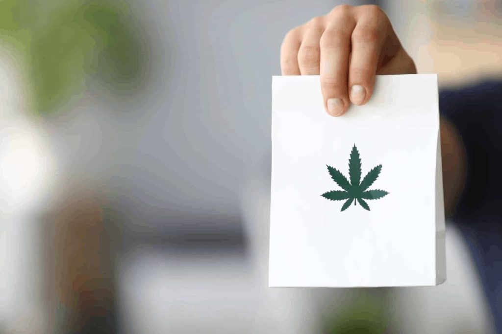 Should you buy mail order weed online or shop at your local dispensary in Canada? If you ever asked yourself this question, this article is for you.
