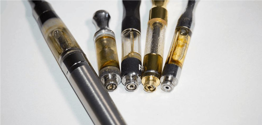 What goes in a vape pen's cartridge? Most weed vape pens in Canada contain THC distillate or weed oil.