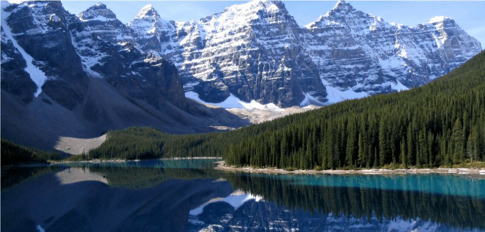 Head west to Banff National Park in Alberta for a remarkable cannabis experience amidst the majestic Rocky Mountains. 