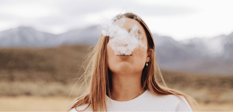 As we conclude our aromatic adventure into the world of weed vape pen Canada, we've answered the burning question: do weed vapes smell? Yes, they do, but it's a subtle, manageable scent that won't raise any eyebrows.