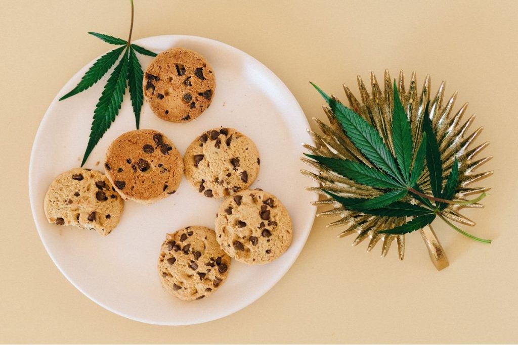 Buy cheap edibles online from MMJ Express, Canada’s best online weed dispensary. Explore 5 top forms of edibles in Canada. Buy quality edibles.