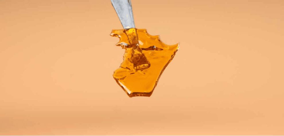 Have a special home for cannabis shatter, away from heat and light. Put it in a tight container to keep it powerful.