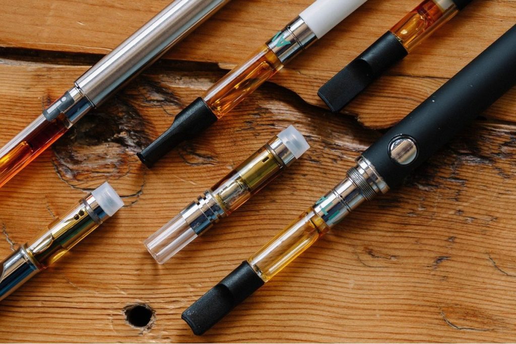 Are you looking for high-quality distillate pens in Canada? Explore our wide range of products and find the perfect THC vape pen to suit your needs.