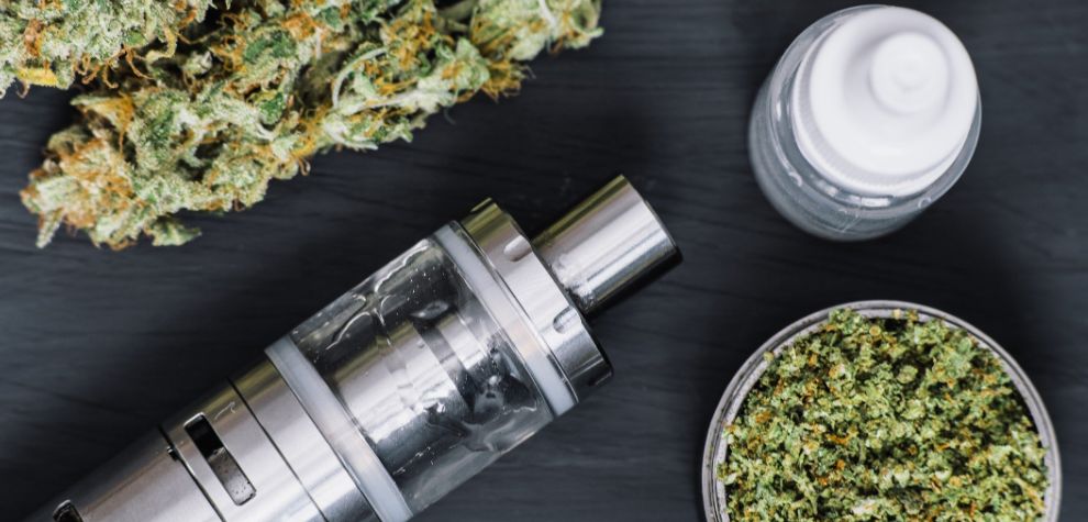 So, you're curious about vaporizing weed, right? Well, get ready to learn how it all began and why people felt the need for it.
