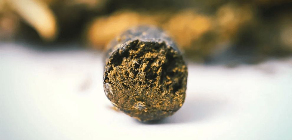 You are now aware of the benefits you get when you buy hash in Canada at an online dispensary. But where can you buy the best hash online?