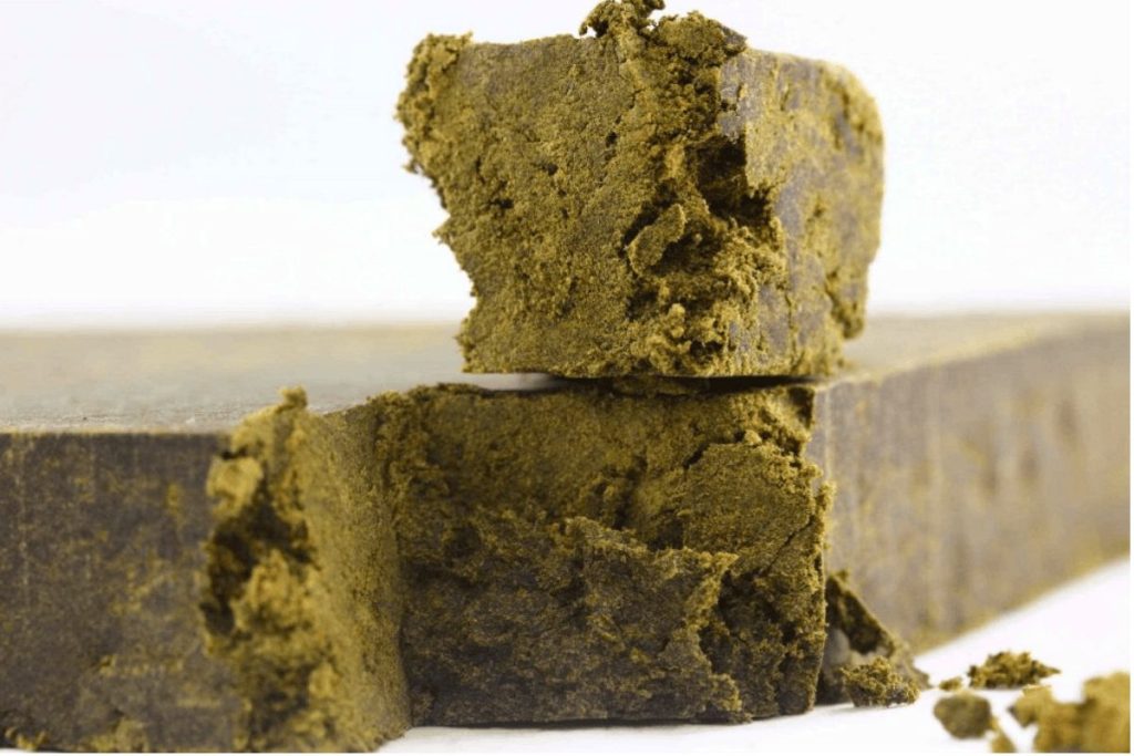 Moroccan Habibi Hash is one of the most sought-after concentrates. This review explores rich flavours & effects of Habibi Hash & where to buy it.