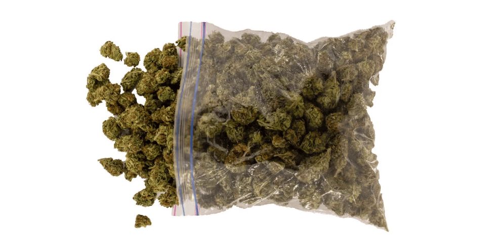 We can think of at least ten benefits of bulk weed buying! Here are ten fantastic reasons why everyone should stock up on their favourite BC bud online.