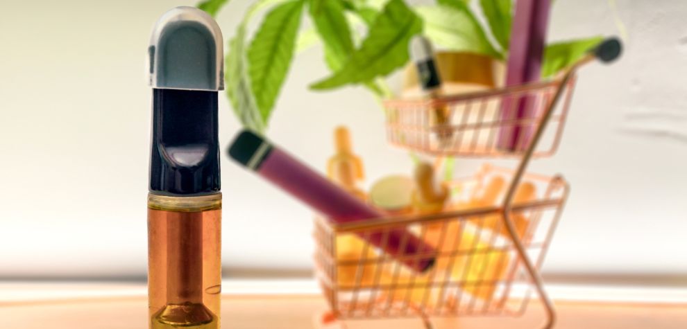 Here, we will break down the main factors that affect dab pen prices in Canada, so you know what you're paying for and why.