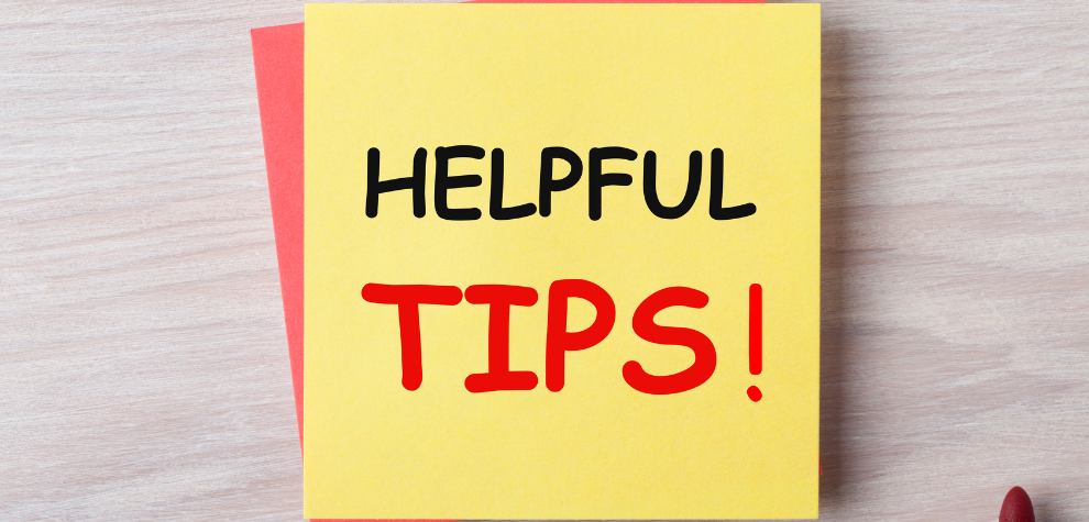 Sticky note with the words "Helpful Tips!" written on it, representing advice for getting discounted cannabis deals