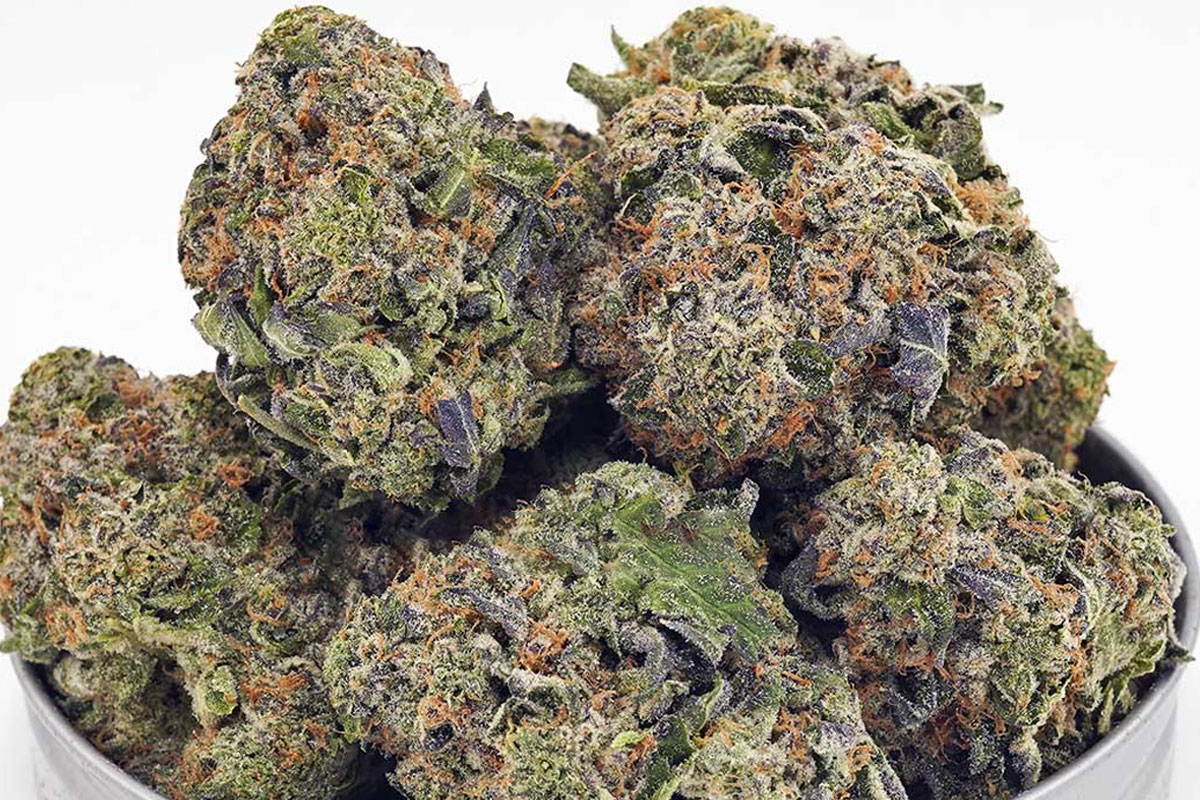 couch lock cannabis flowers